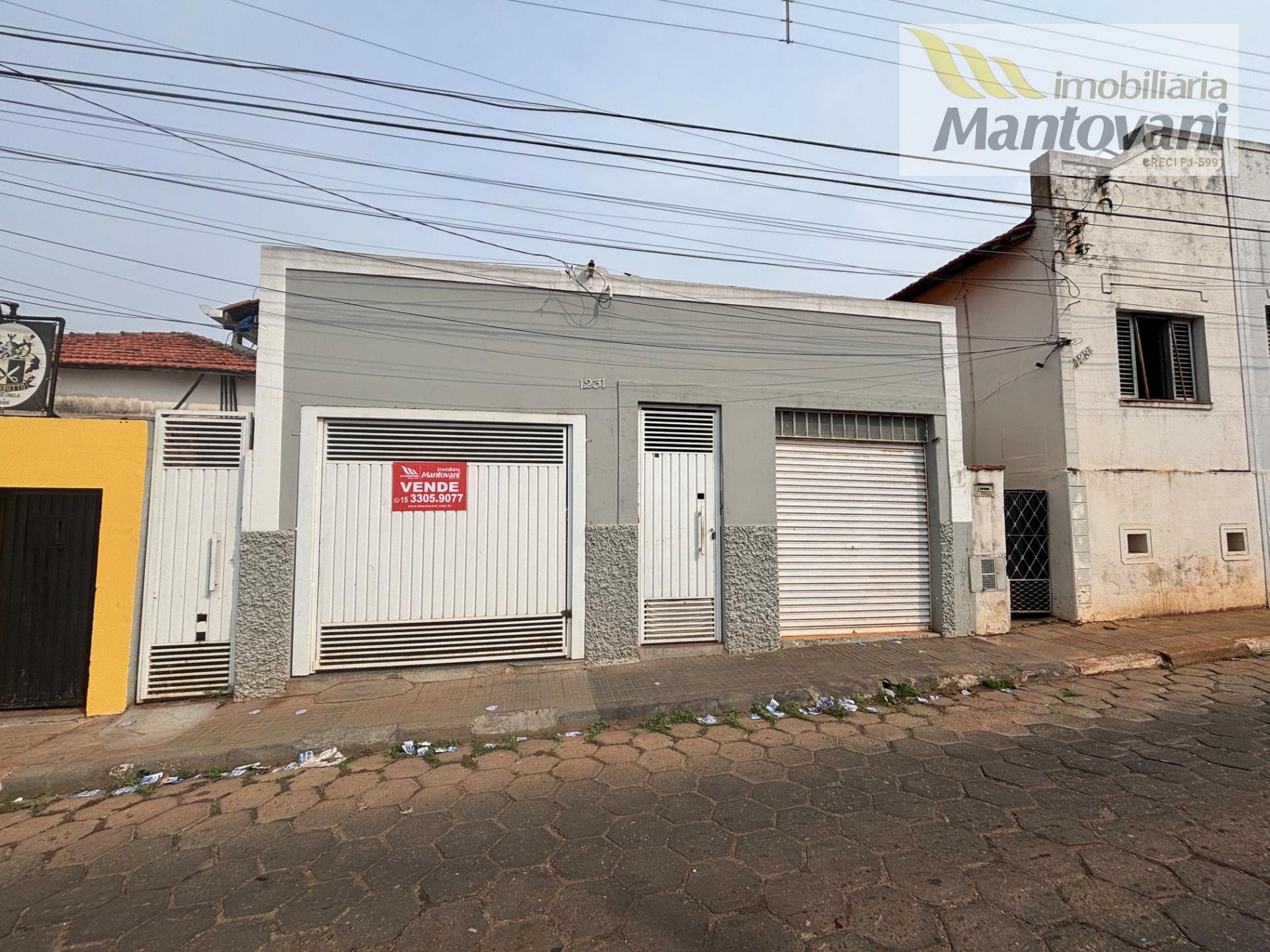 Casa à venda com 2 quartos, 1 banheiro, 1 vaga e 254m² no Centro, Tatuí — foto principal
