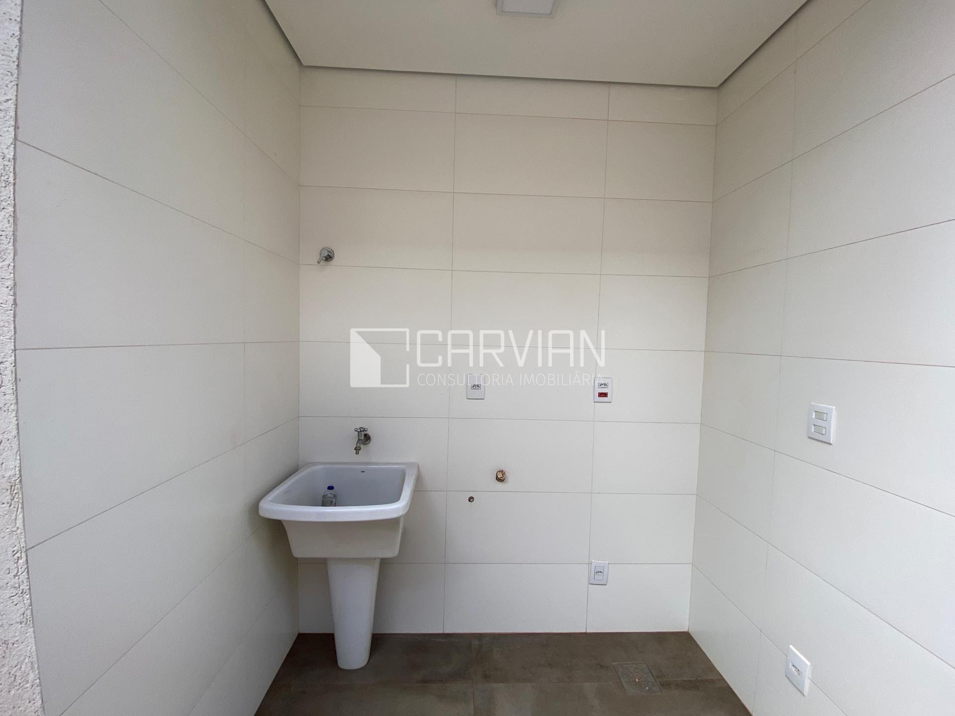 Casa à venda com 3 quartos, 2 suítes, 2 vagas e 177m² no Bonfim Paulista, Ribeirão Preto (SP) — foto 2 de 30