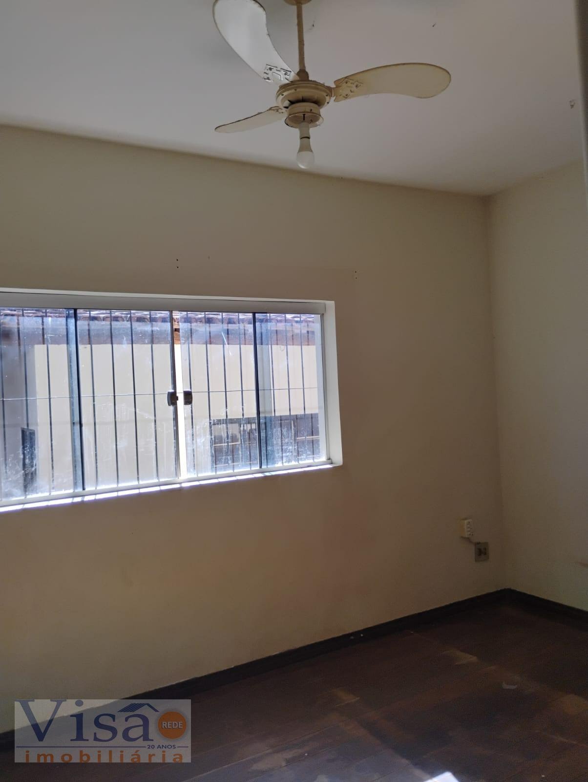 Casa à venda com 4 quartos, 1 suíte e 1 vaga no Vila Mariana, Paracatu (MG) — foto 9 de 24