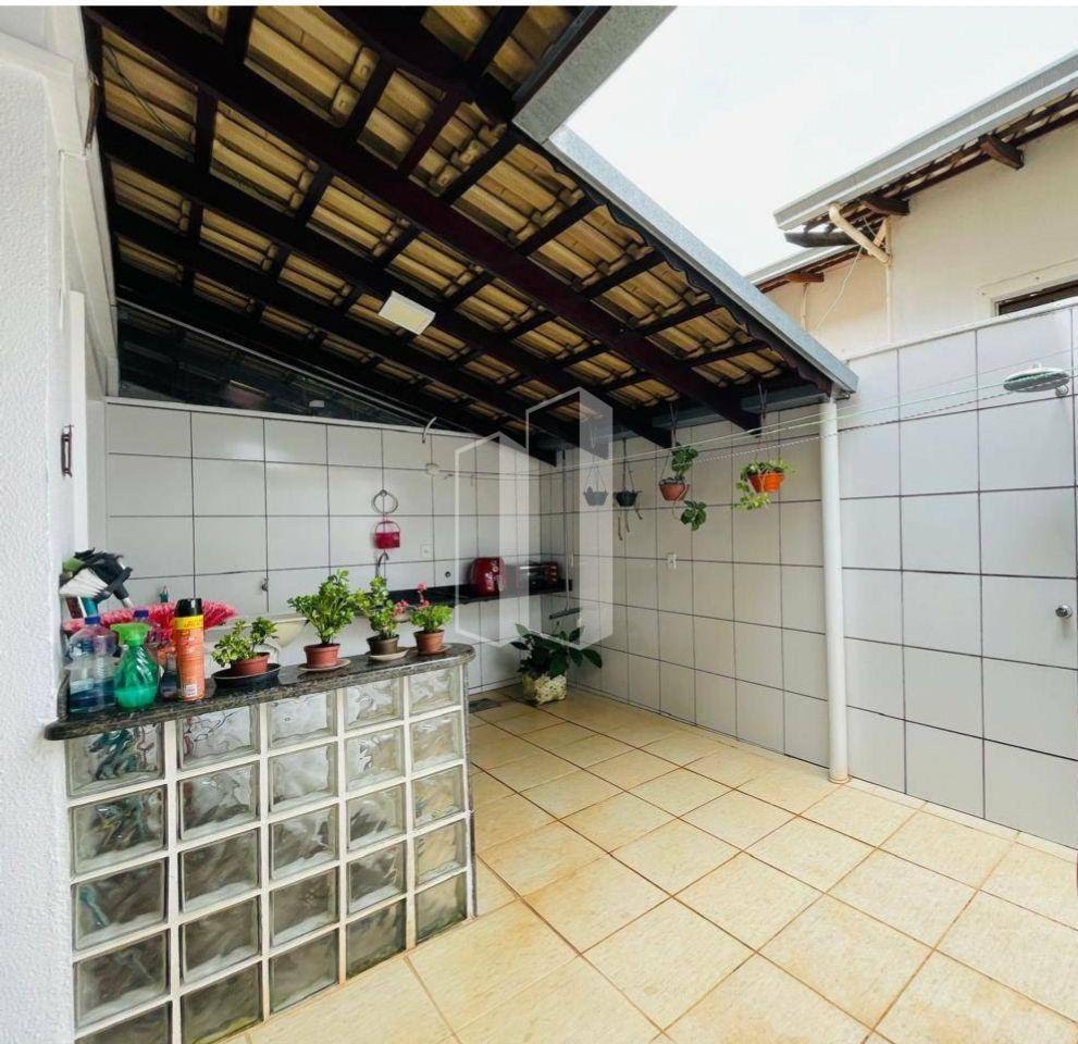 Casa à venda com 3 quartos, 1 suíte, 3 vagas e 130m² no Jardim Planalto, Goiânia (GO) — foto 28 de 30