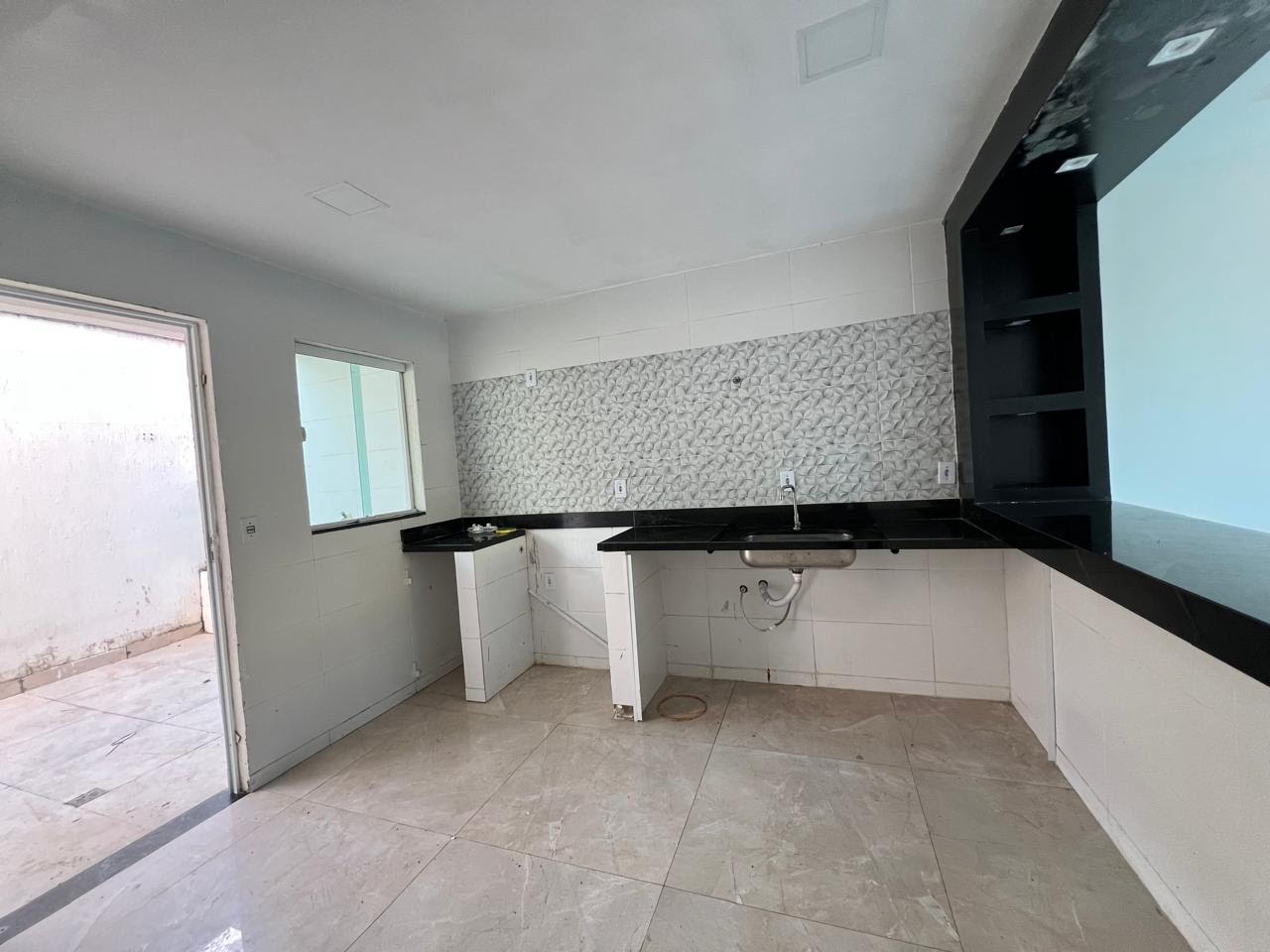 Casa à venda com 3 quartos, 3 suítes, 1 vaga e 180m² no Vargem Grande, Rio de Janeiro (RJ) — foto 15 de 20