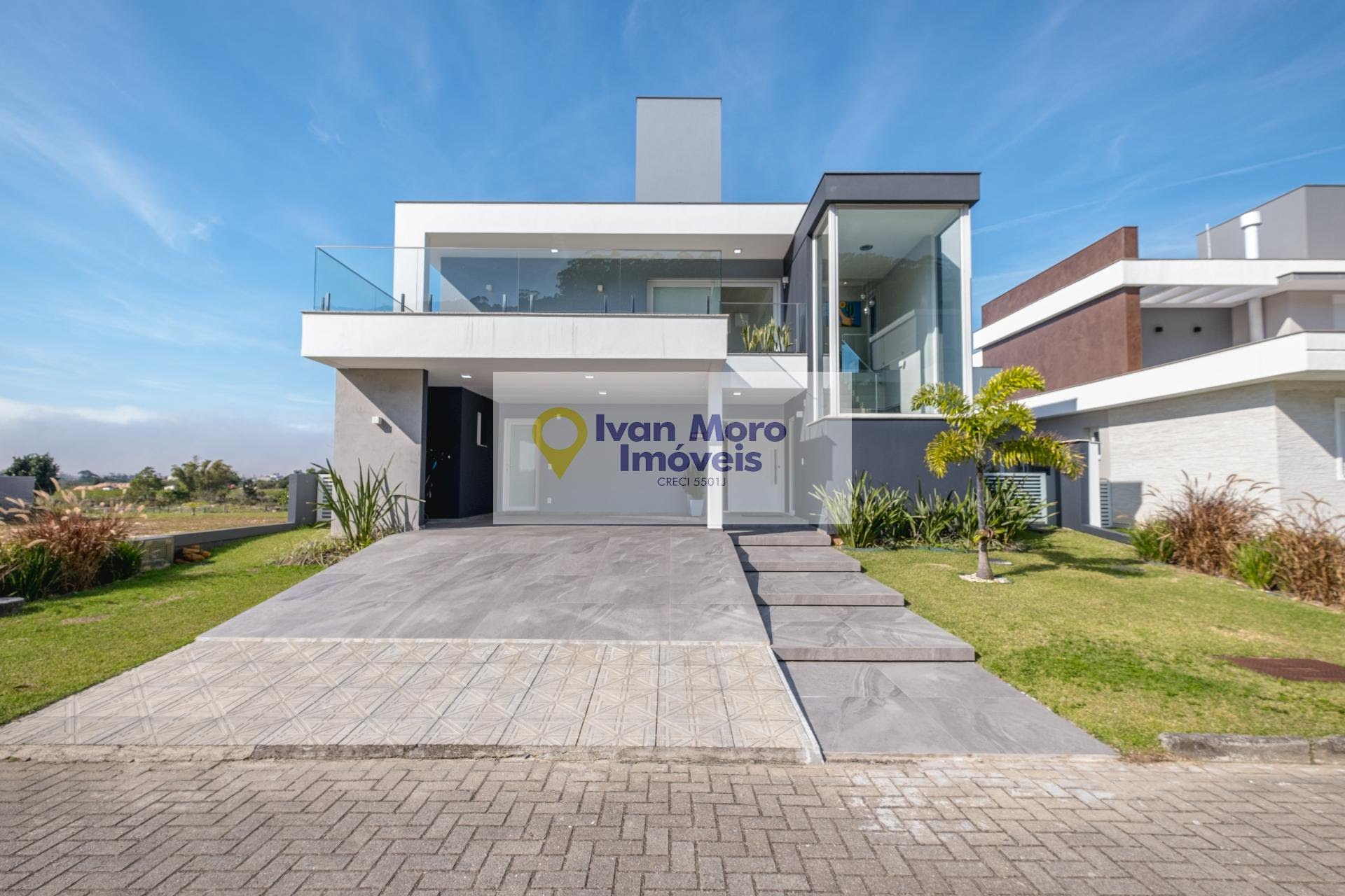 Casa à venda com 4 quartos, 3 suítes, 2 vagas e 290m² no Ingleses Norte, Florianópolis (SC) — foto 2 de 30