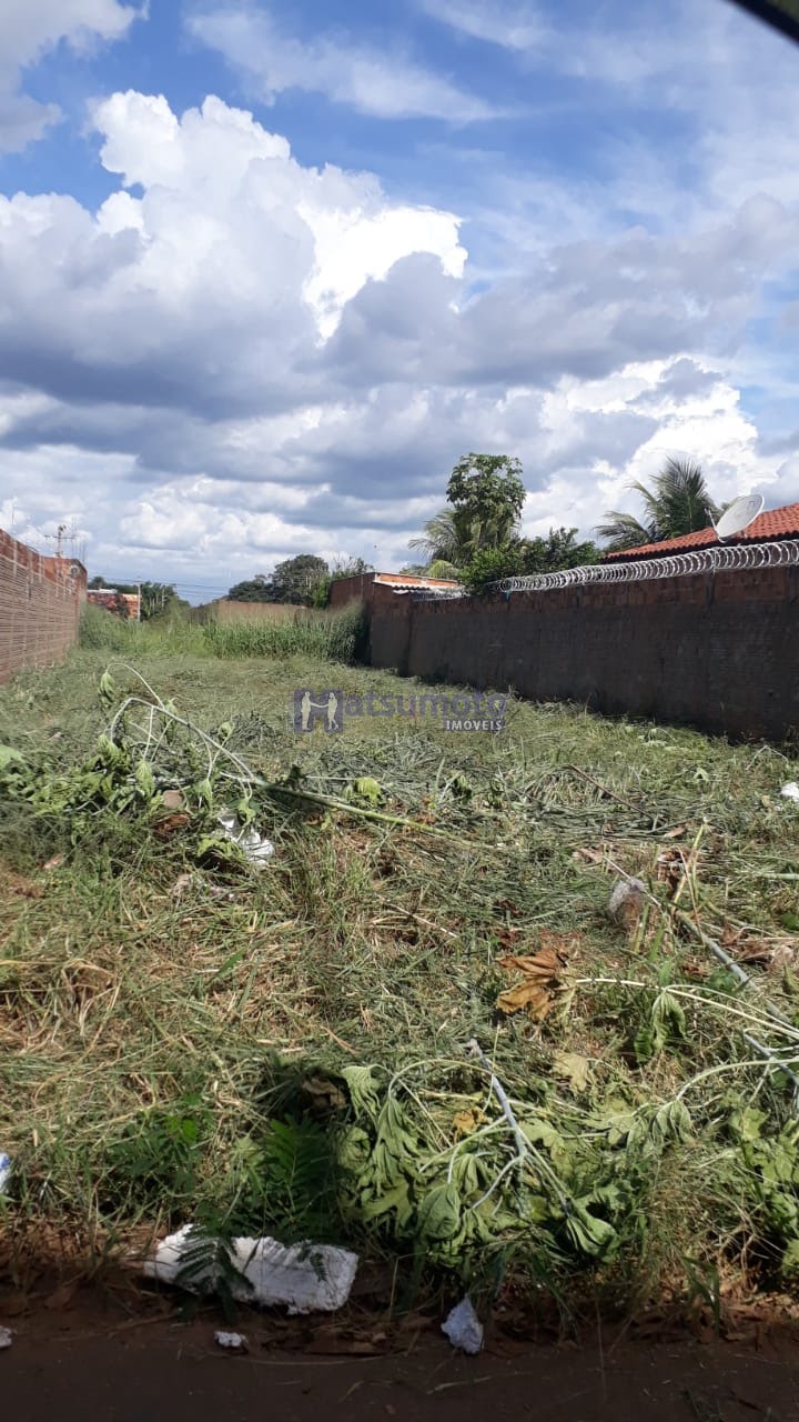 TERRENO 10X44 440 m²