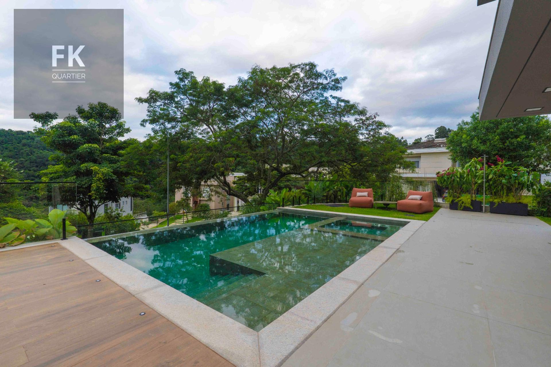Casa à venda com 5 quartos, 5 suítes, 6 vagas e 620m² no Alphaville, Santana de Parnaíba (SP) — foto 3 de 30