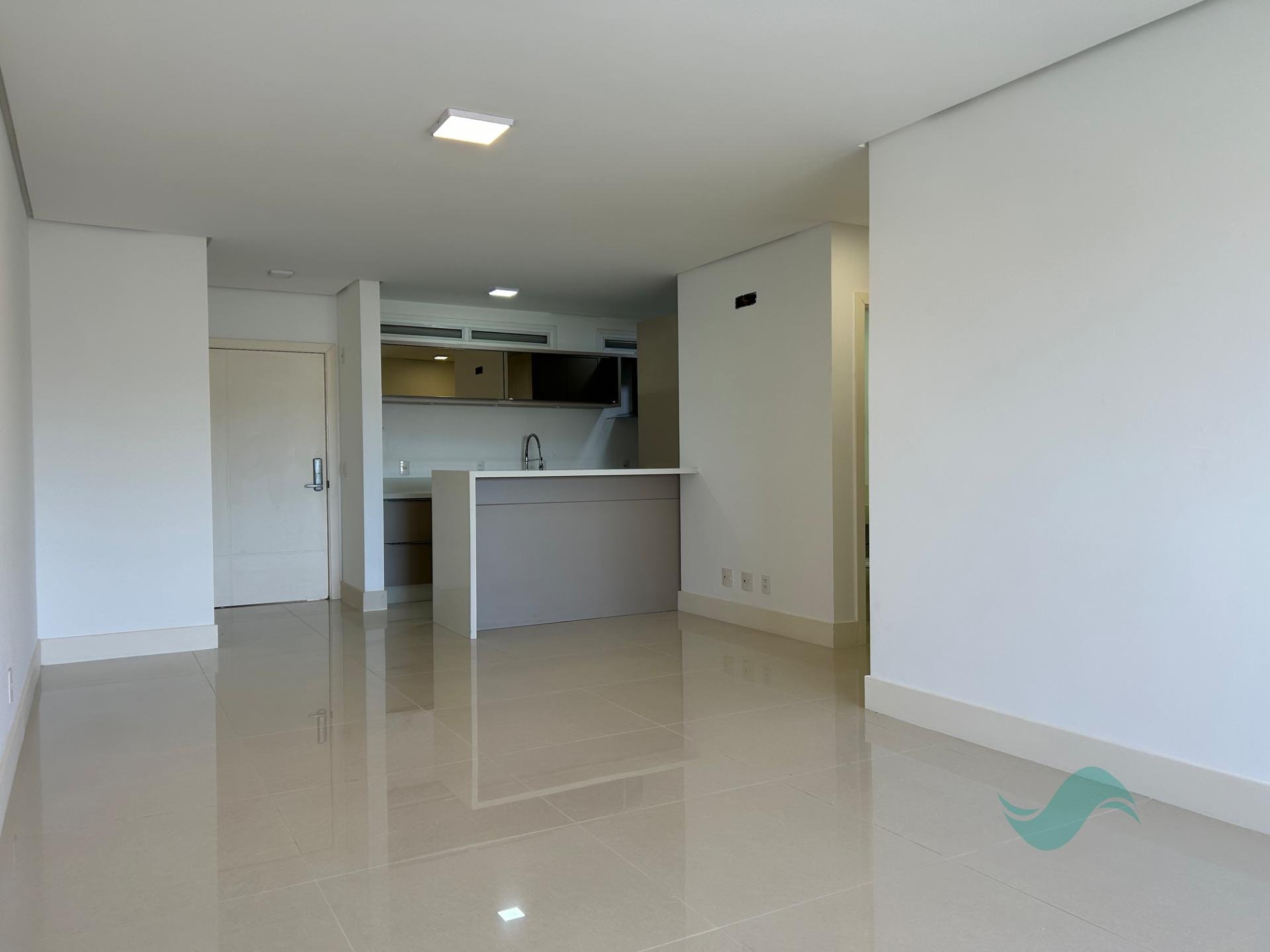 Apartamento à venda com 3 suítes, 2 vagas e 125m² no Jurerê, Florianópolis (SC) — foto 14 de 19