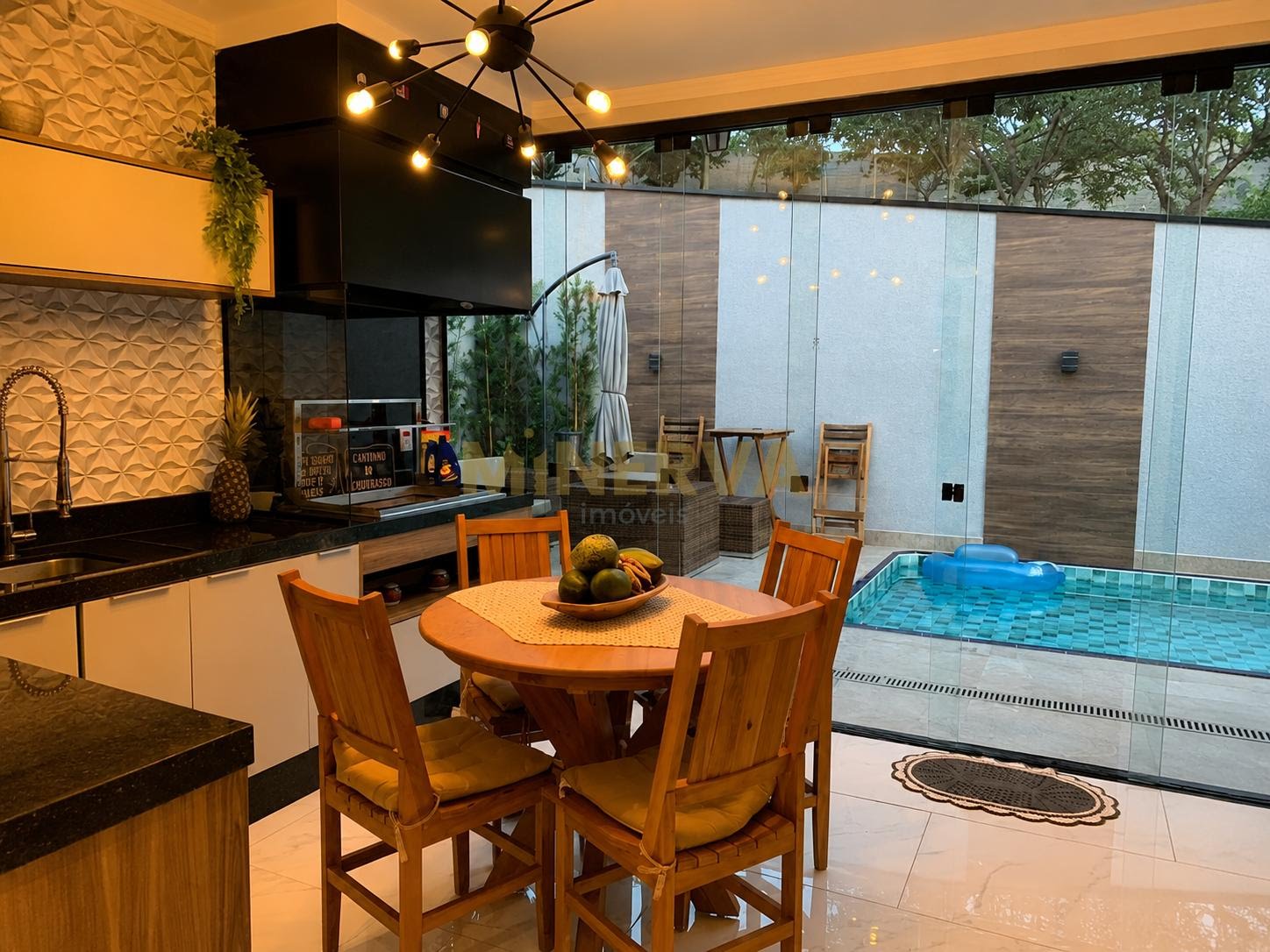 Casa à venda com 3 quartos, 3 suítes, 2 vagas e 160m² no Rio Abaixo, Atibaia (SP) — foto 8 de 24