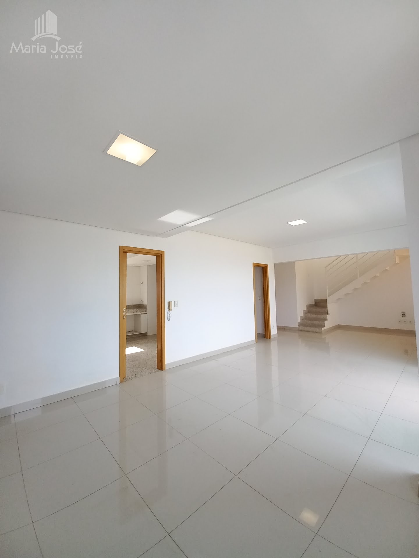Cobertura à venda com 3 quartos, 3 suítes, 4 vagas e 160m² no Centro, Sete Lagoas (MG) — foto 4 de 30
