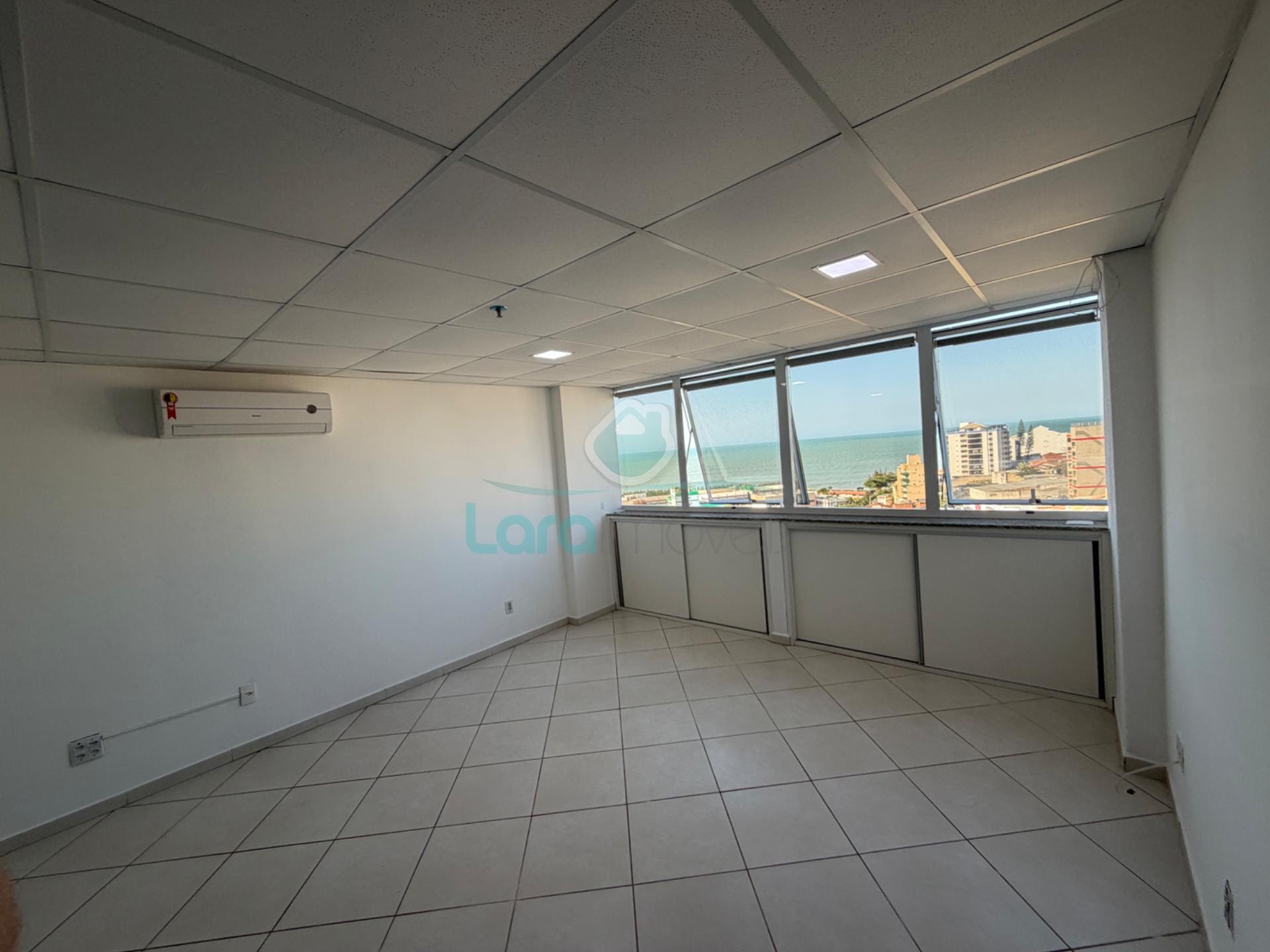 Comercial à venda com 1 banheiro, 1 vaga e 30m² no Imbetiba, Macaé (RJ) — foto 13 de 13