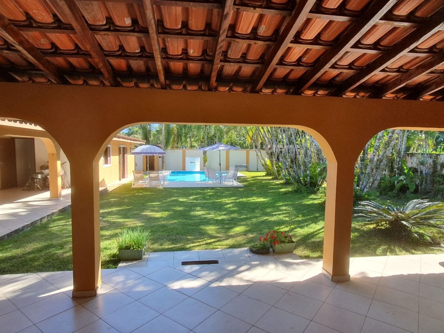 Casa à venda com 5 quartos, 5 banheiros, 6 vagas e 230m² no Domingas Dias, Ubatuba (SP) — foto 15 de 21