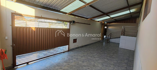 Casa, 3 quartos, 216 m² - Foto 1