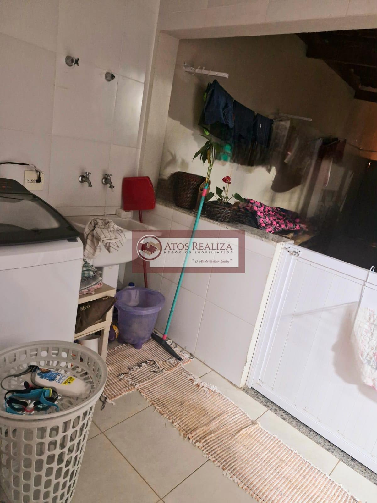 Casa para alugar com 2 suítes, 4 vagas e 215m² no Bolsão de Interlagos, São Paulo (SP) — foto 11 de 29