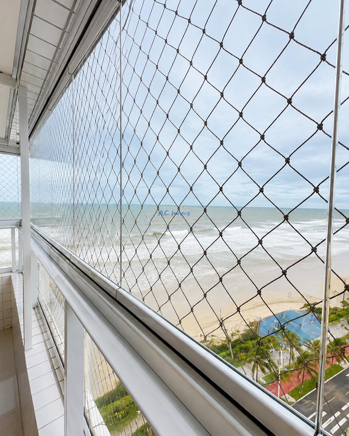 Apartamento à venda com 2 quartos, 1 suíte, 1 vaga e 65m² no Caiçara, Praia Grande (SP) — foto 2 de 30