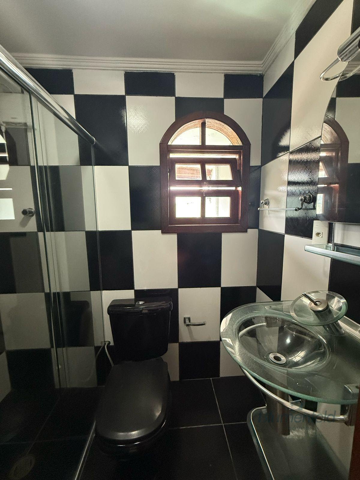 Casa para alugar com 5 quartos, 2 suítes, 4 vagas e 250m² no Vila Arujá, Arujá (SP) — foto 10 de 25