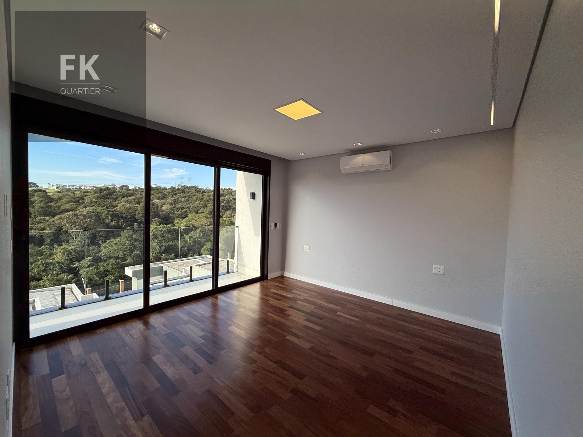 Casa à venda com 4 quartos, 4 suítes, 6 vagas e 441m² no Alphaville, Santana de Parnaíba (SP) — foto 13 de 15