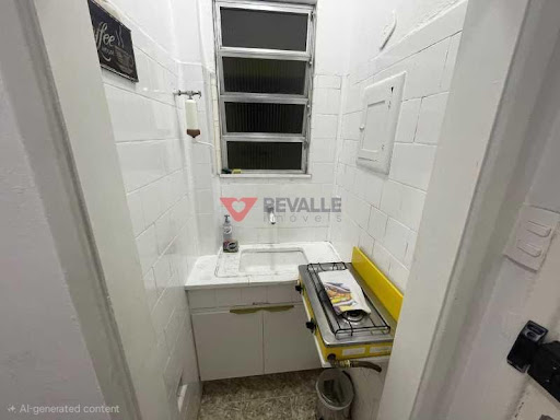 Apartamento à venda em Copacabana, 28m², R$ 680 mil
