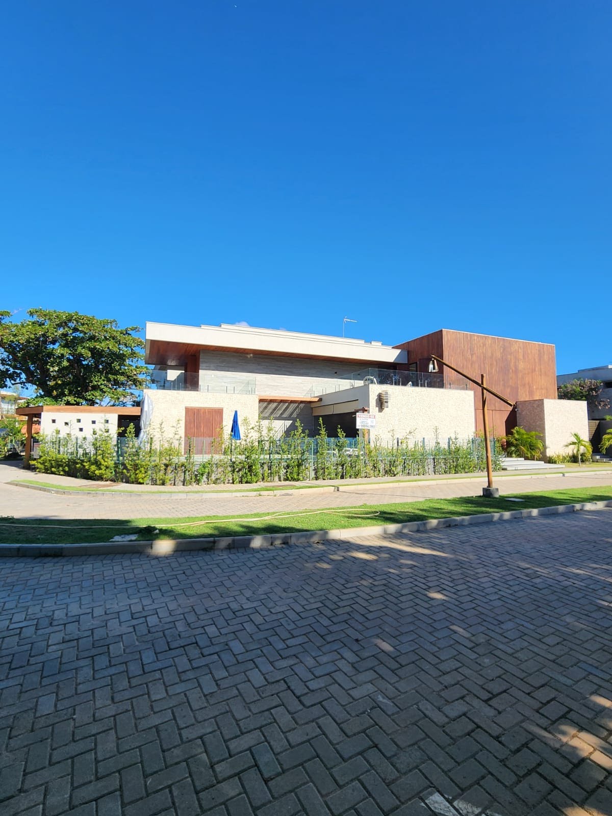 Casa à venda com 6 quartos, 6 suítes, 4 vagas e 504m² no Guarajuba, Camaçari (BA) — foto 2 de 30