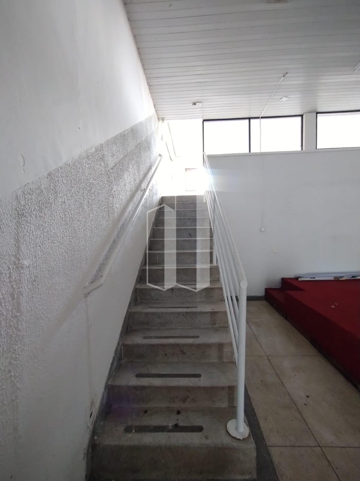 Comercial para alugar com 3 banheiros e 316m² no Setor Garavelo, Aparecida de Goiânia (GO) — foto 17 de 23