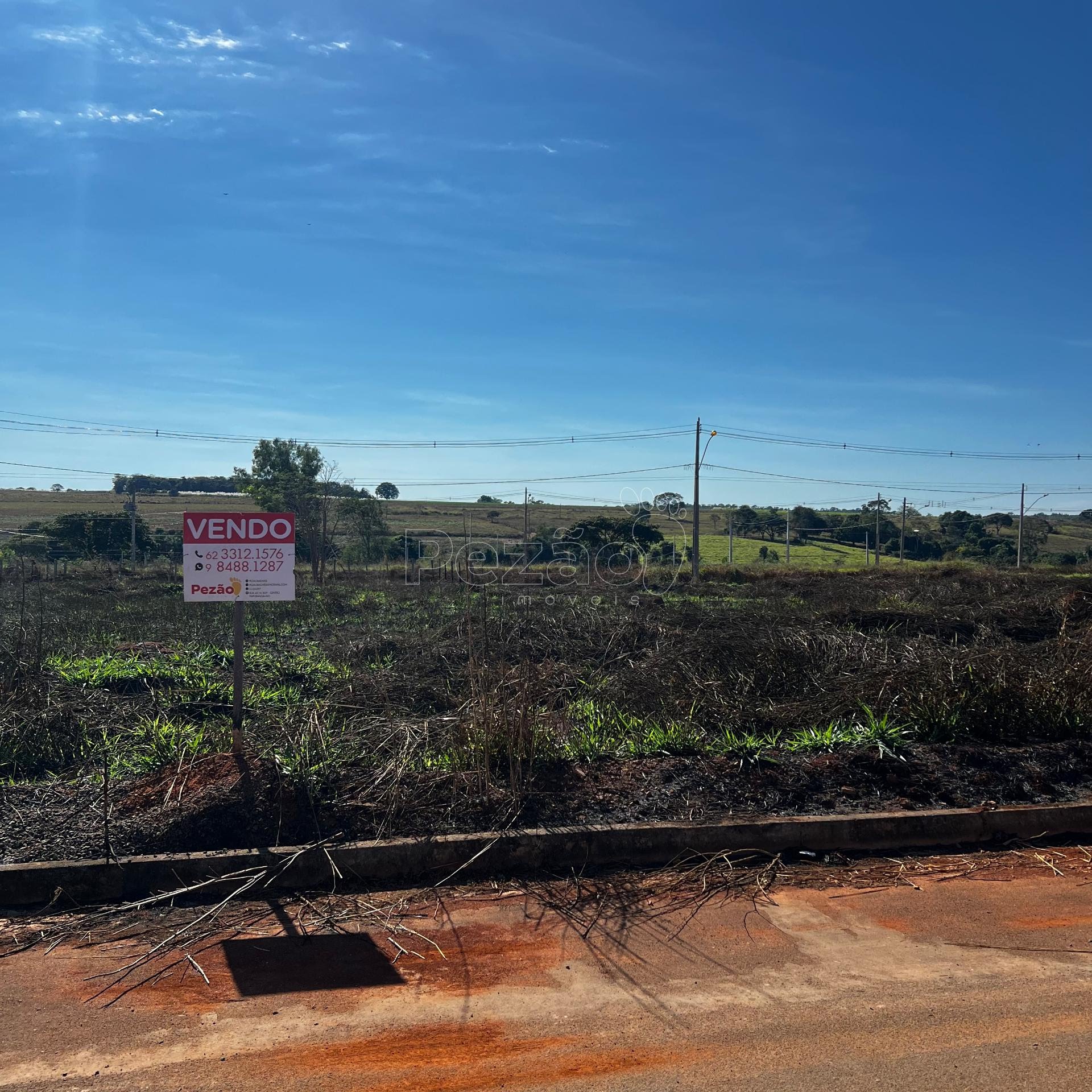 Terreno à venda com 250m² de terreno no Residencial Jardim São Geraldo, Itapuranga — foto principal