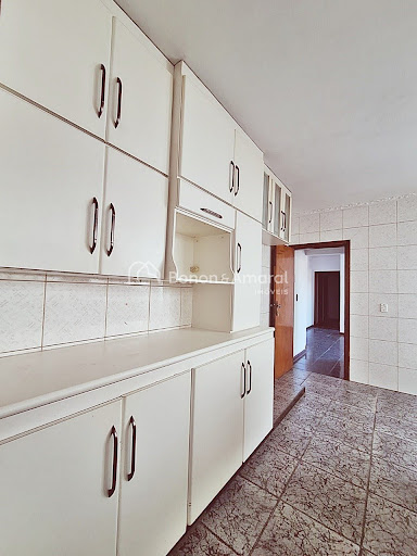 Casa, 3 quartos, 200 m² - Foto 9