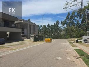 Terreno à venda com 420m² de terreno no Alphaville, Santana de Parnaíba — foto principal