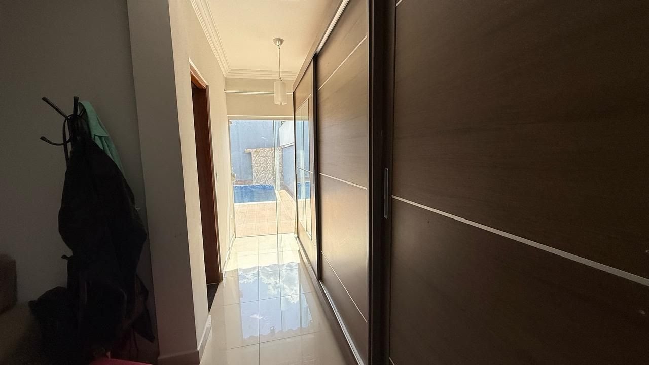 Casa à venda com 3 quartos, 3 banheiros, 3 vagas e 325m² no Parque Industrial Lagoinha, Ribeirão Preto (SP) — foto 17 de 30