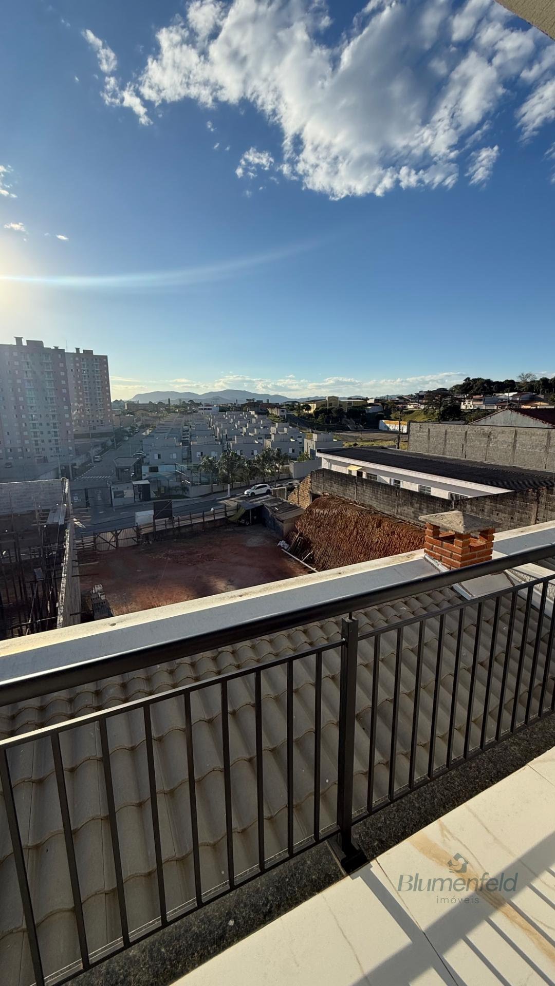 Casa à venda com 3 suítes, 3 vagas e 135m² no Center Ville, Arujá (SP) — foto 14 de 14