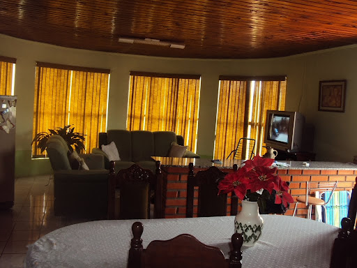 Casa Sobrado em Pedro Bonini  -  Cruz Alta