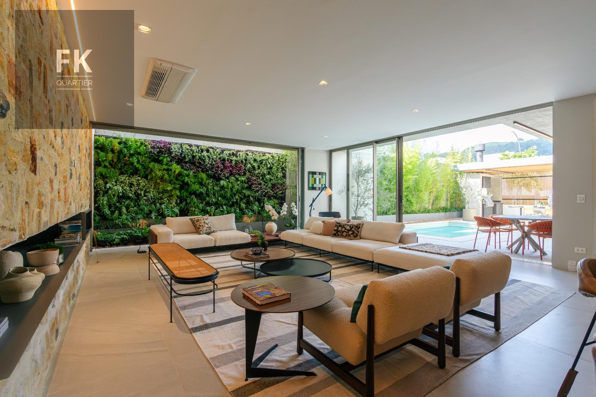 Casa à venda com 4 quartos, 4 suítes, 4 vagas e 456m² no Residencial Tambore, Barueri (SP) — foto 13 de 30