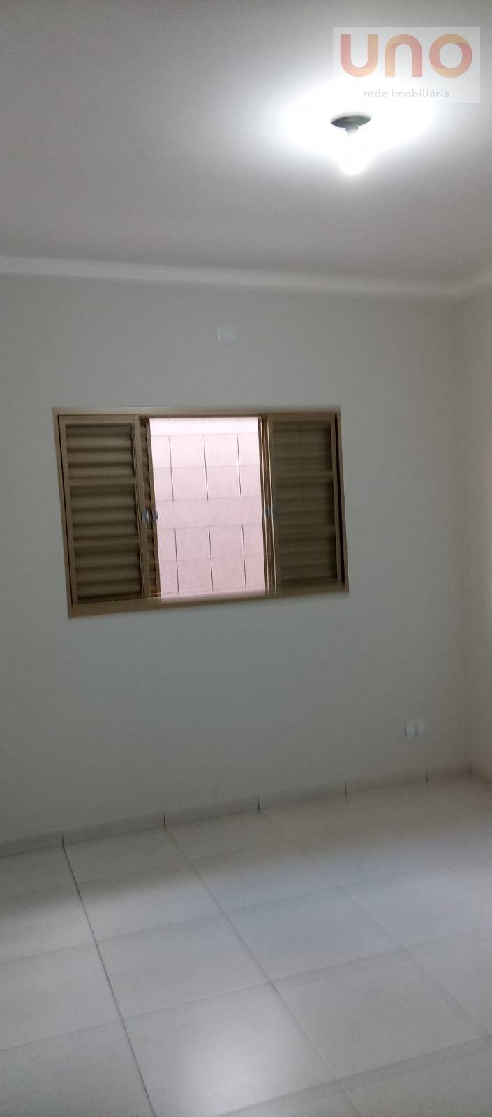 Casa à venda com 3 quartos, 1 suíte, 5 vagas e 216m² no Tijuca, Campo Grande (MS) — foto 13 de 20