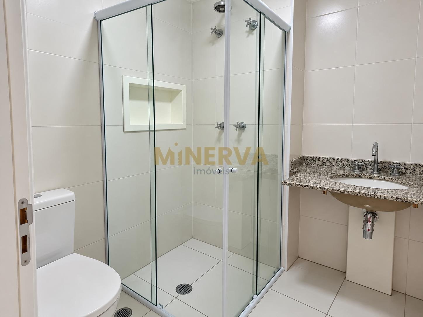 Apartamento para alugar com 4 quartos, 2 suítes, 2 vagas e 122m² no Jardim Flor da Montanha, Guarulhos (SP) — foto 15 de 16