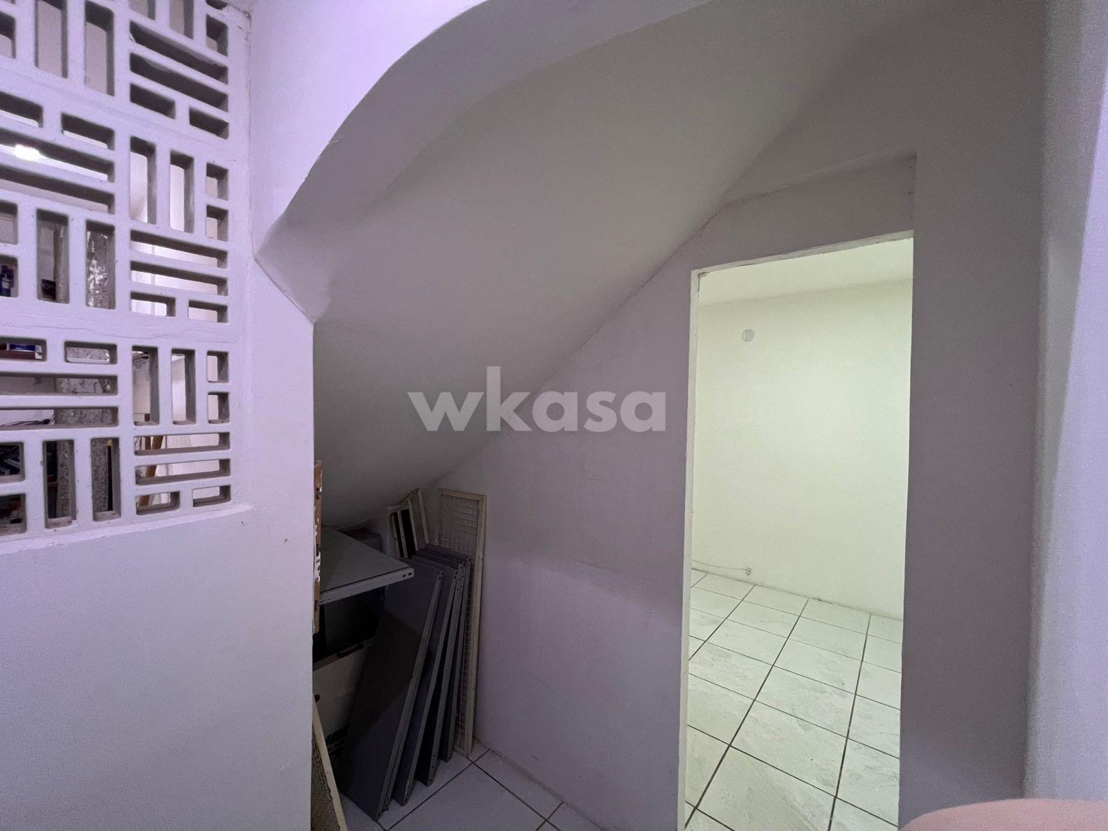 Comercial à venda com 6 banheiros, 1 vaga e 600m² no Parque Residencial Laranjeiras, Serra (ES) — foto 23 de 30