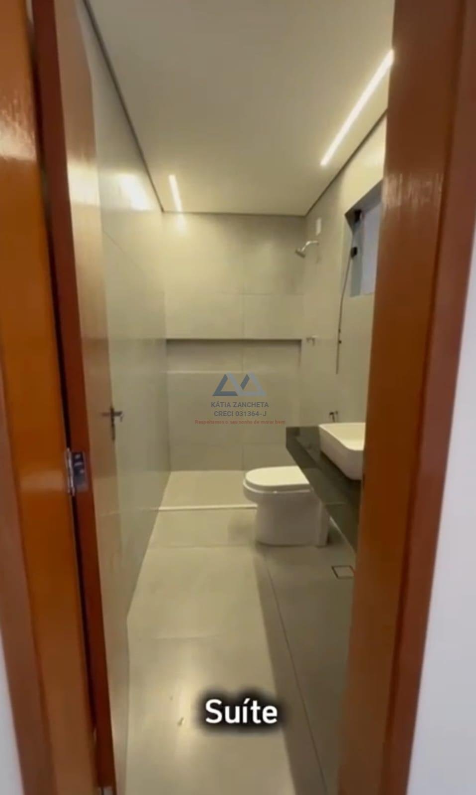 Casa à venda com 2 quartos, 2 suítes, 2 vagas e 140m² no Vila Tupi, Praia Grande (SP) — foto 9 de 20