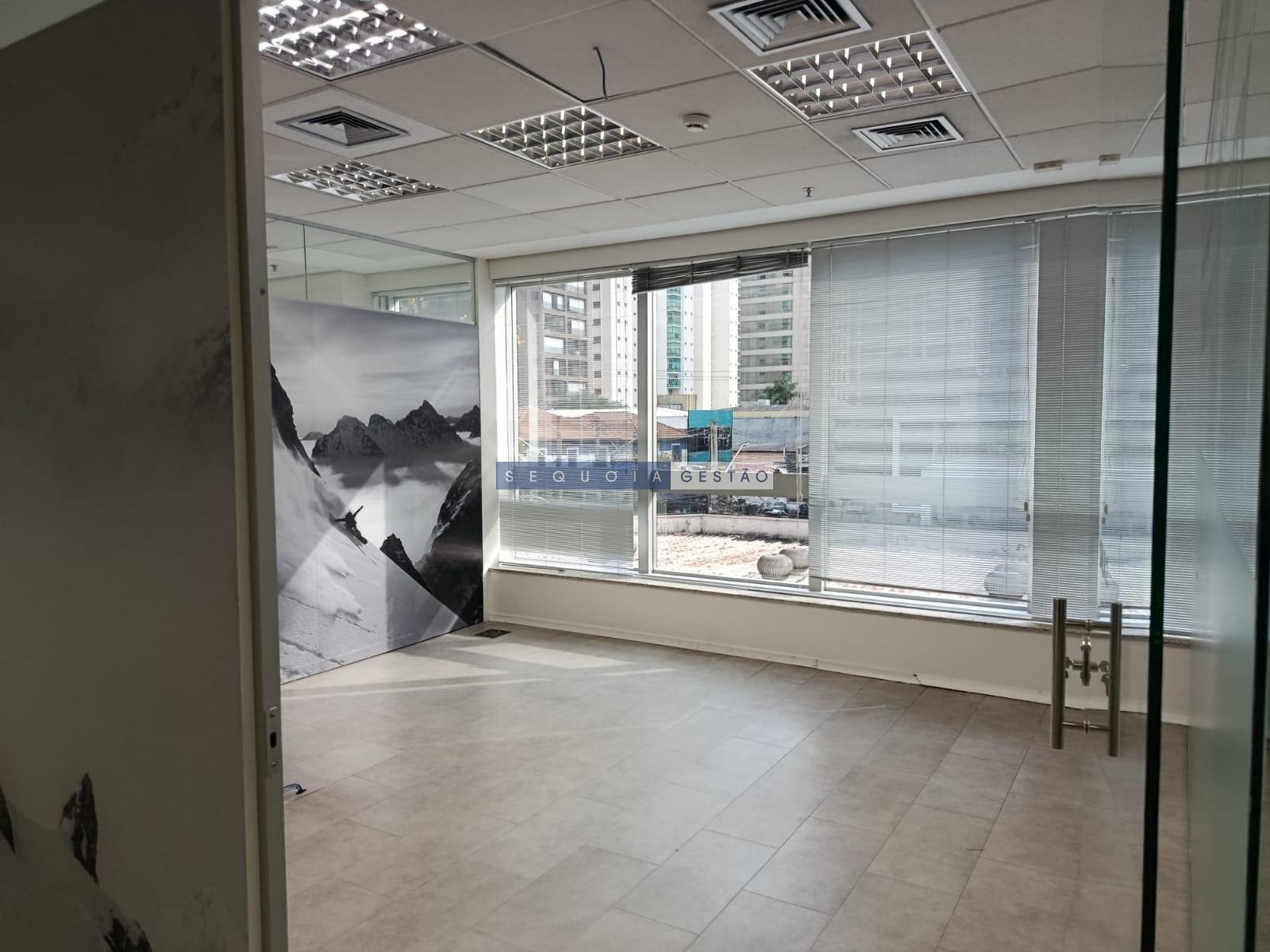 Comercial para alugar com 1 banheiro, 5 vagas e 229m² no Itaim Bibi, São Paulo (SP) — foto 8 de 24