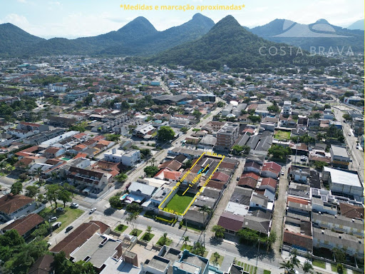 Terreno Estratégico em Caiobá com Alto Potencial Construtivo