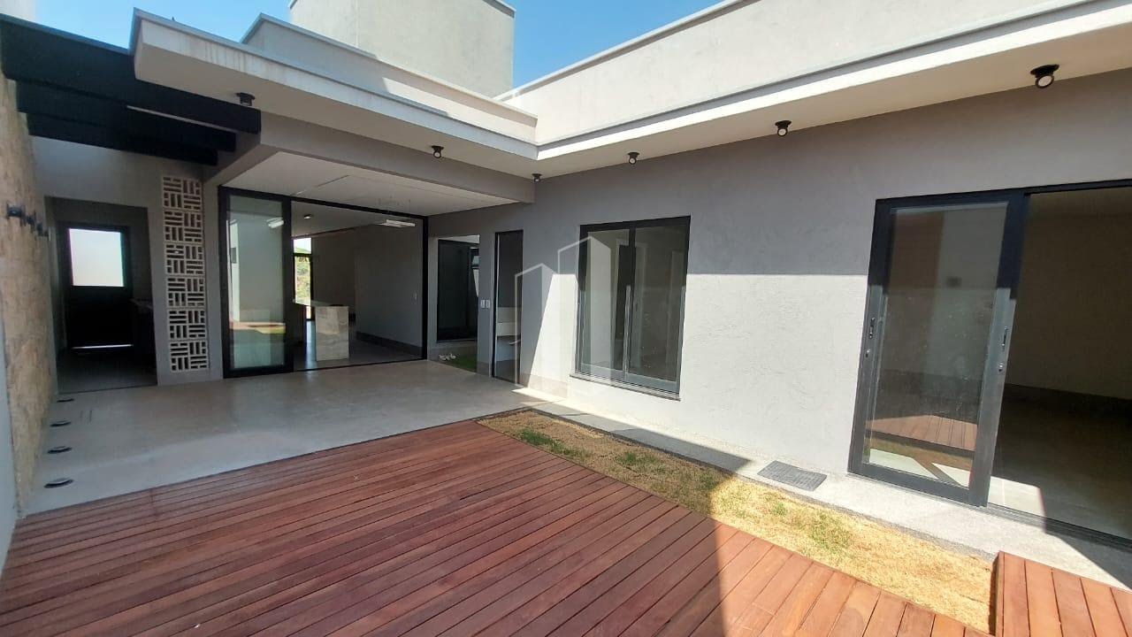 Casa à venda com 3 quartos, 3 suítes, 4 vagas e 200m² no Jardins Sevilha, Aparecida de Goiânia (GO) — foto 9 de 19
