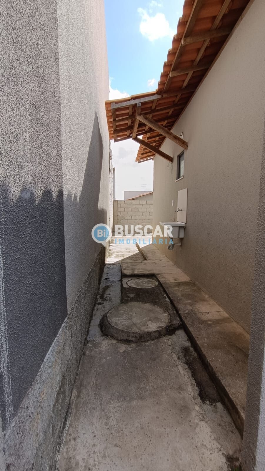 Casa à venda com 2 quartos, 1 banheiro, 2 vagas e 127m² no Registro, Feira de Santana (BA) — foto 11 de 12