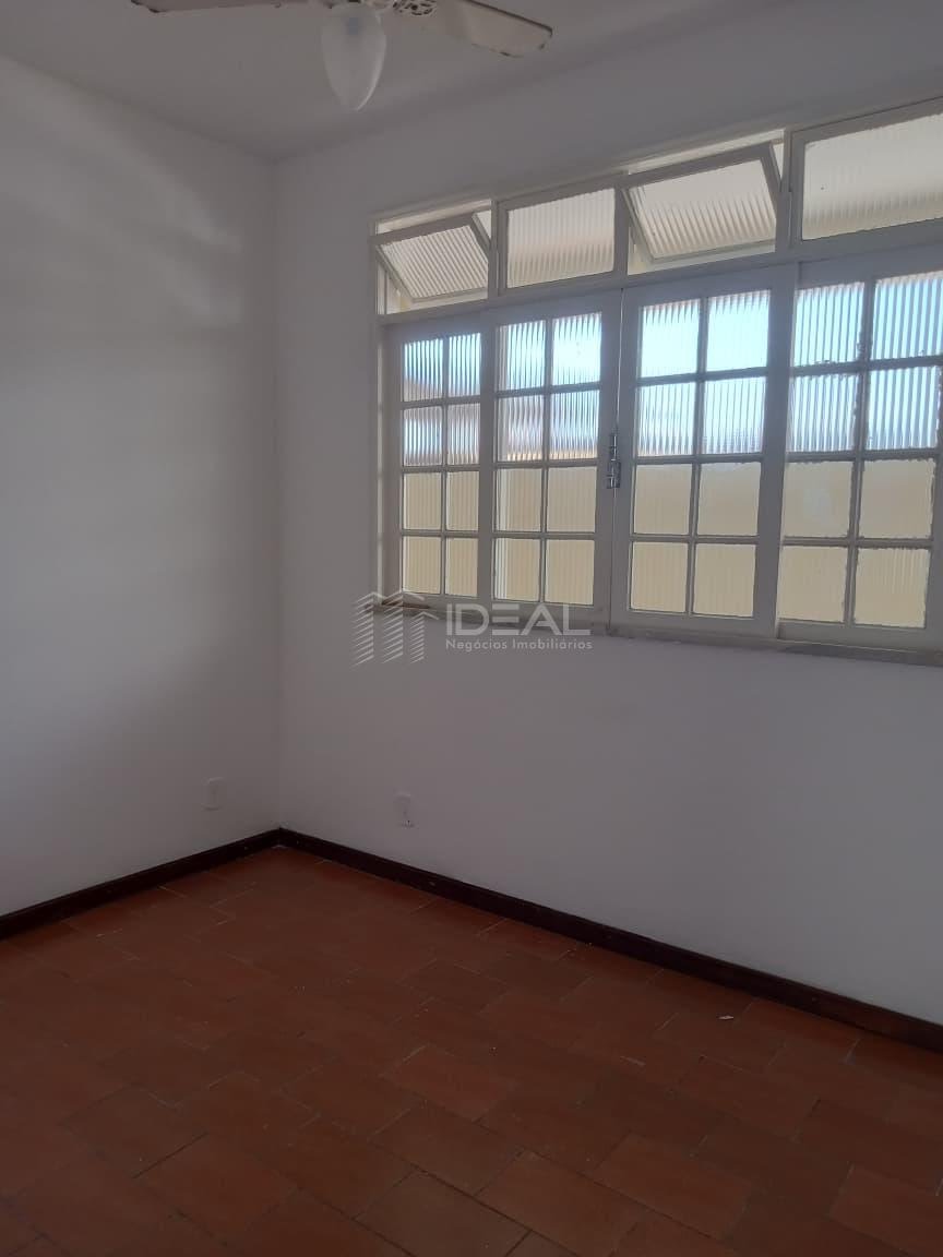 3 quartos