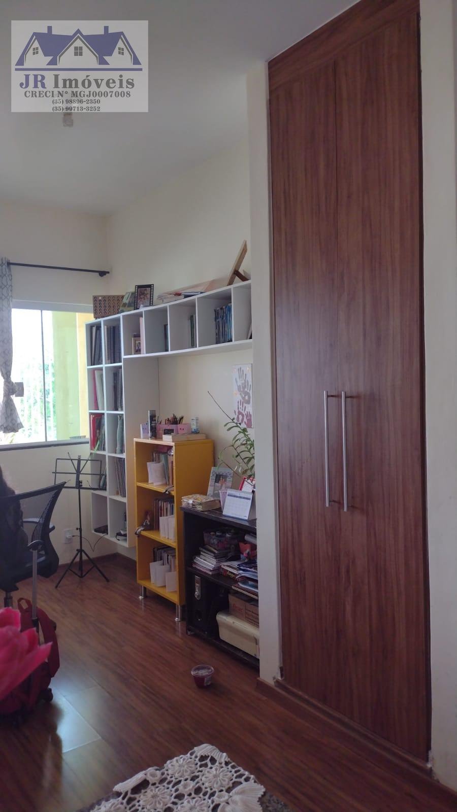 Casa à venda com 2 quartos, 1 suíte, 2 vagas e 300m² no Bairro Laje, Piranguinho (MG) — foto 16 de 25