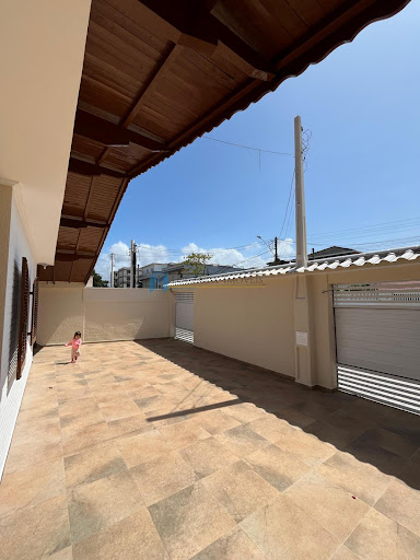 Casa Térrea em São João Batista  -  Peruíbe