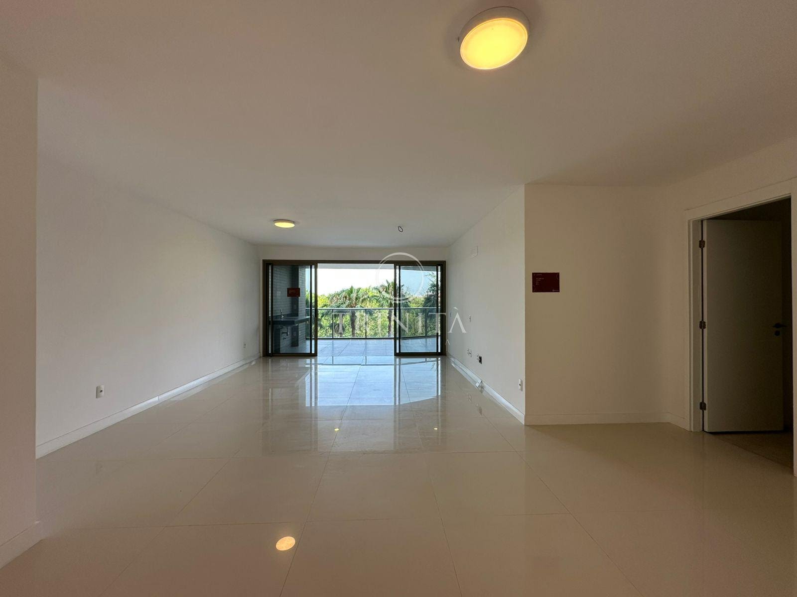 sala-trinitaimobiliaria-orobyorare-ilhapura