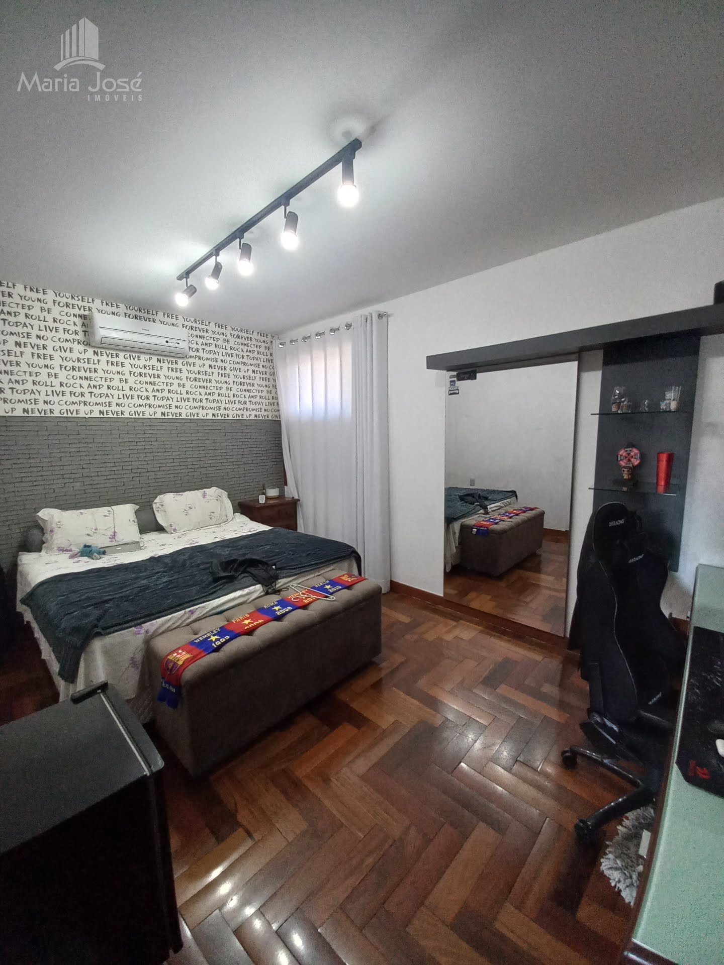 Casa à venda com 7 quartos, 1 suíte, 4 vagas e 700m² no Novo Horizonte, Sete Lagoas (MG) — foto 17 de 30