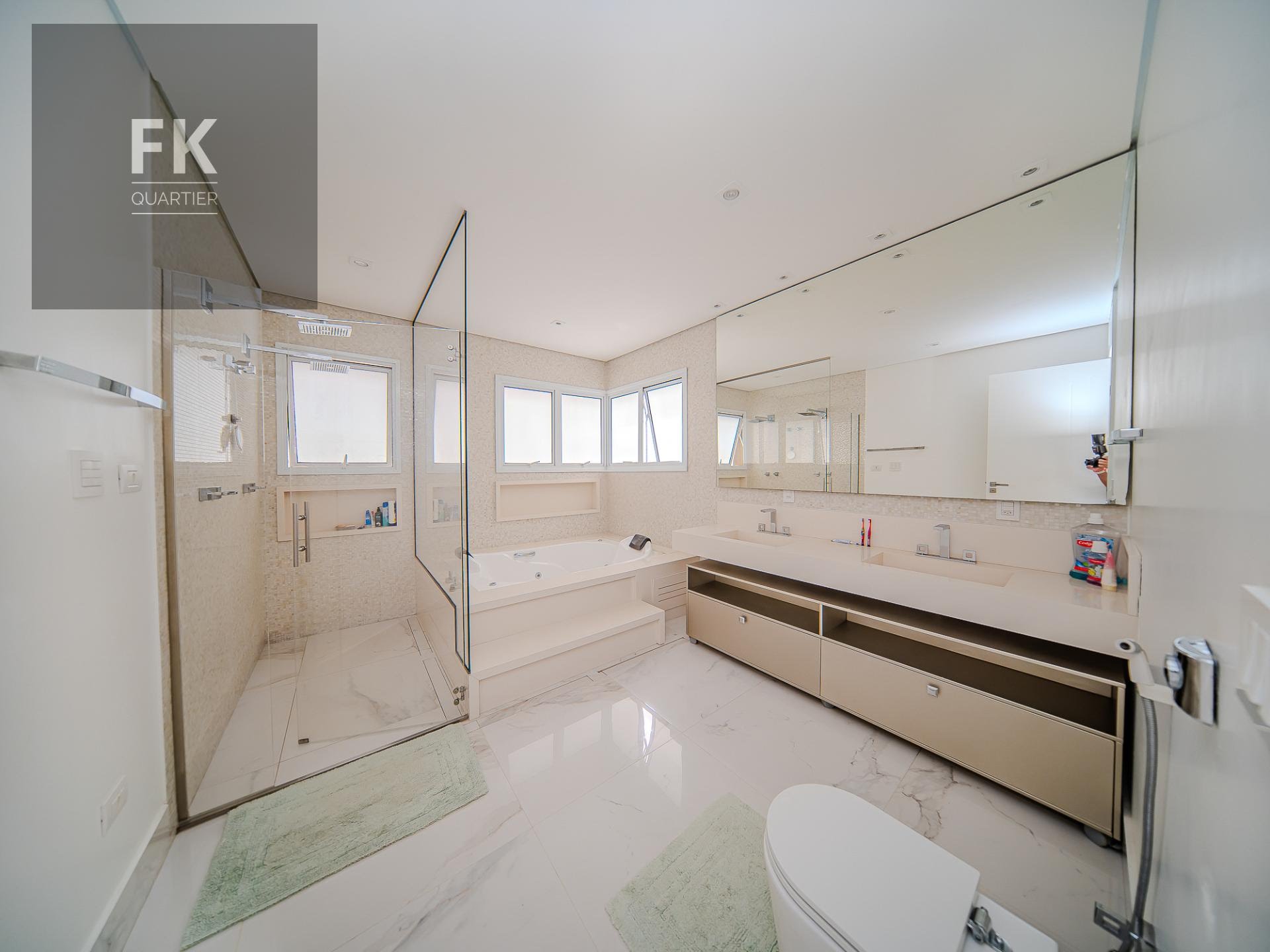 Casa à venda com 4 quartos, 4 suítes, 4 vagas e 700m² no Tamboré, Barueri (SP) — foto 21 de 30