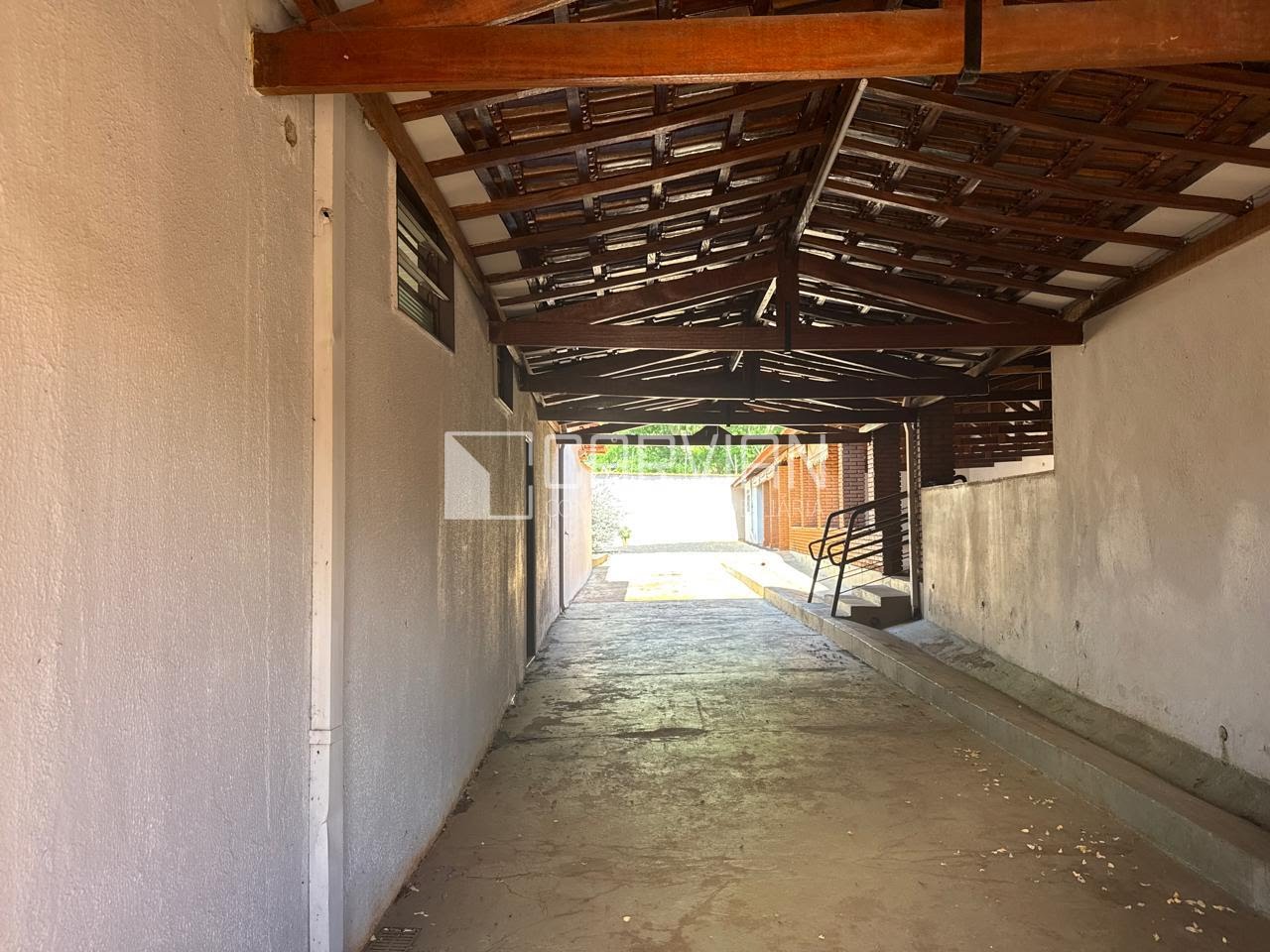 Comercial à venda com 4 banheiros, 10 vagas e 200m² no Sumarezinho, Ribeirão Preto (SP) — foto 2 de 23