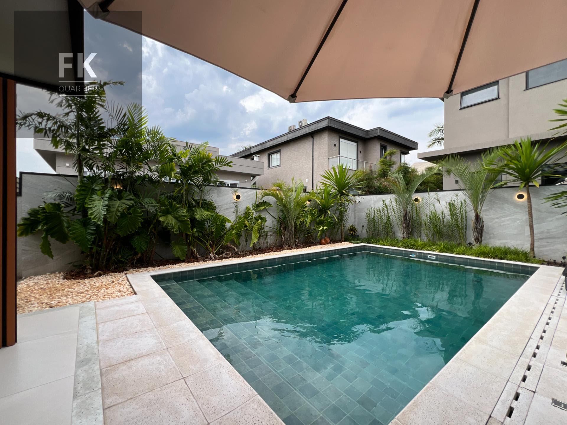 Casa à venda com 3 quartos, 3 suítes, 4 vagas e 382m² no Cidade Tamboré, Santana de Parnaíba (SP) — foto 26 de 30