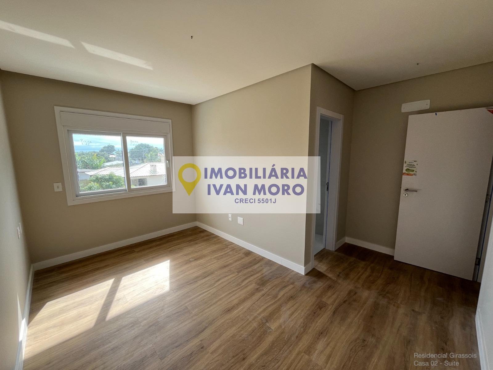 Casa à venda com 3 quartos, 3 suítes, 2 vagas e 199m² no Daniela, Florianópolis (SC) — foto 9 de 16