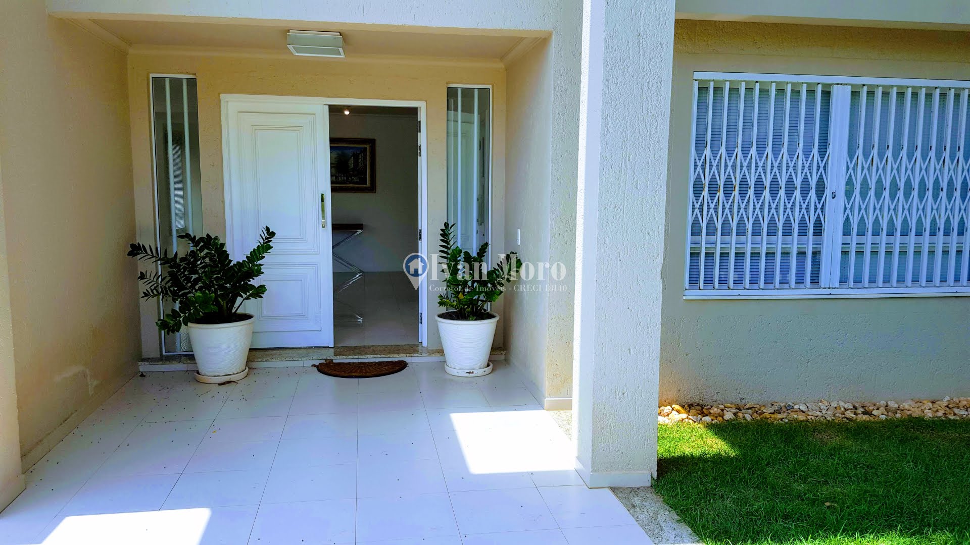 Casa para alugar com 4 quartos, 2 suítes, 2 vagas e 360m² no Daniela, Florianópolis (SC) — foto 6 de 30