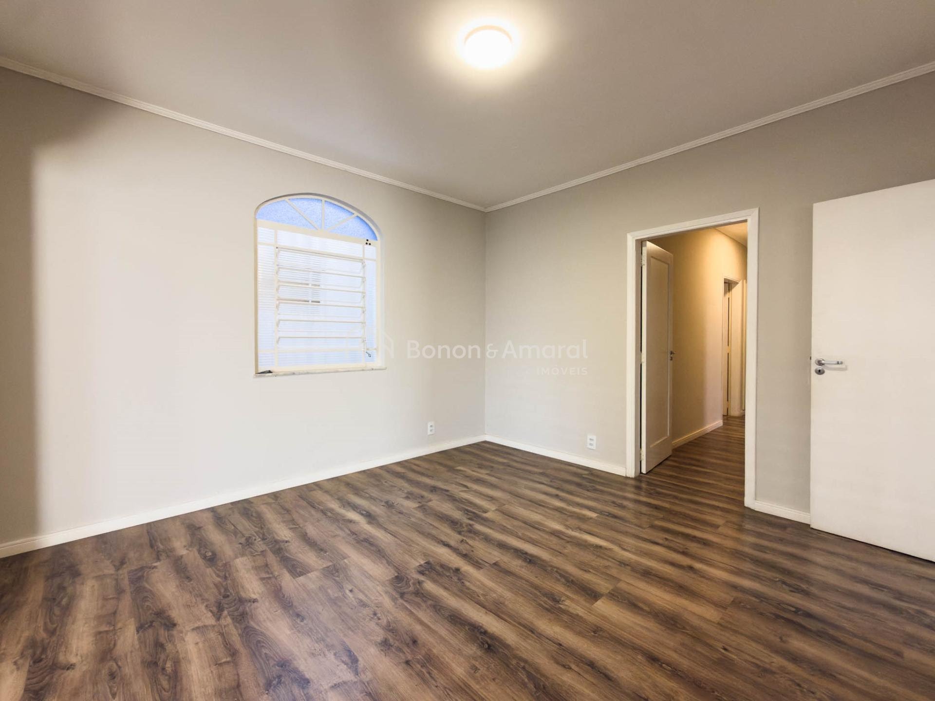 Casa, 5 quartos, 245 m² - Foto 7