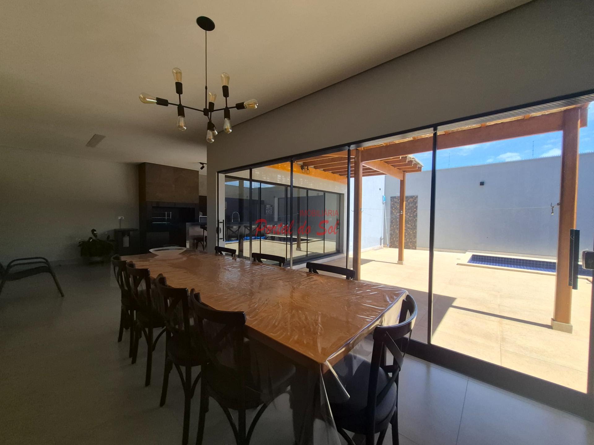 Casa à venda com 3 quartos, 1 suíte, 2 vagas e 300m² no Jardim Santa Crescência, Santo Antônio da Platina (PR) — foto 18 de 23