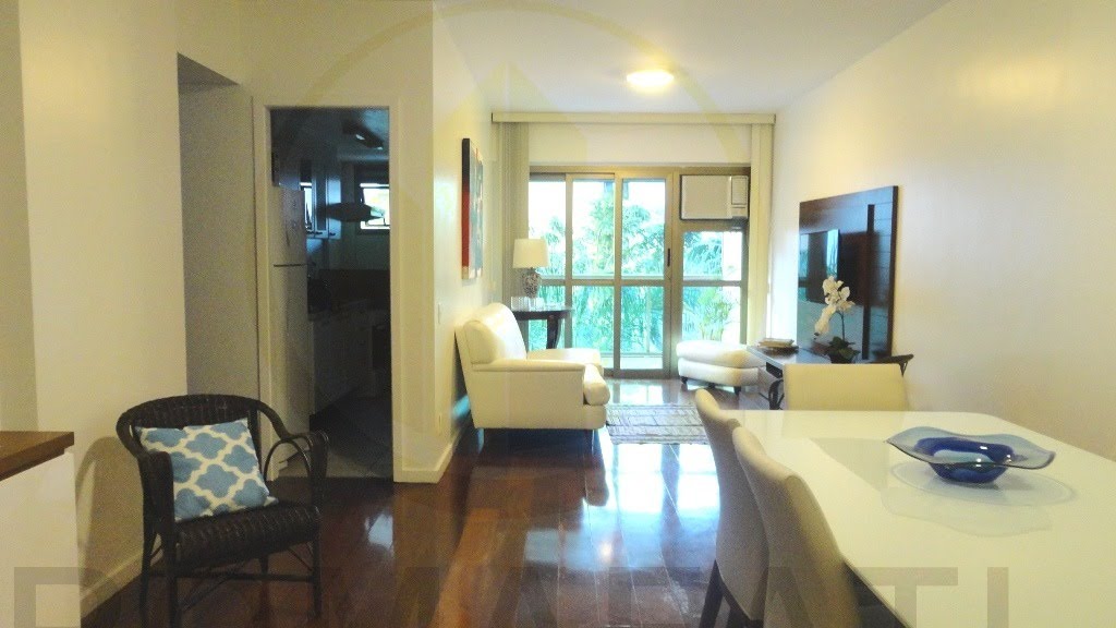 Apartamento para alugar com 2 quartos, 1 suíte, 2 vagas e 96m² no Leblon, Rio de Janeiro (RJ) — foto 3 de 17