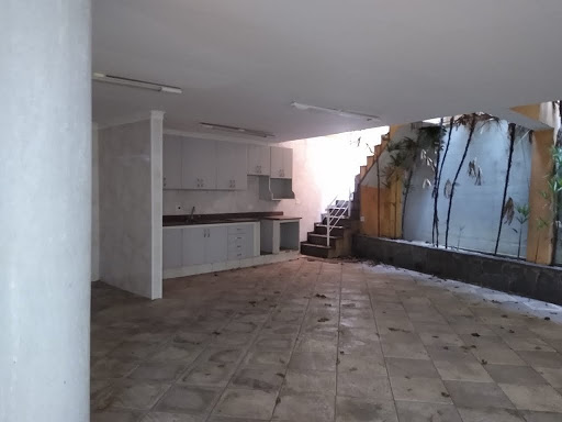 Garagem/ Salão de Festa